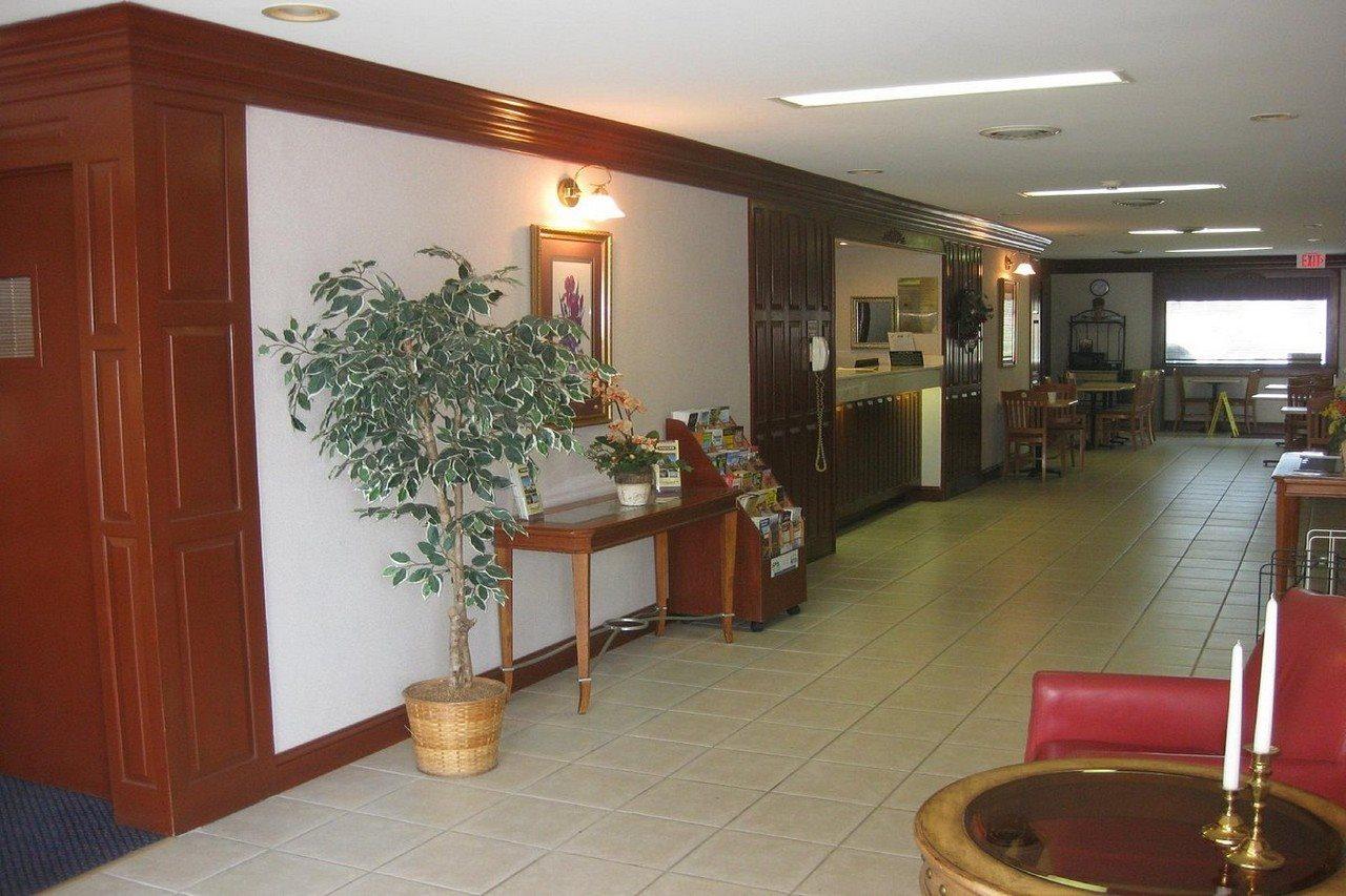 Astoria Hotel Danville North Εξωτερικό φωτογραφία