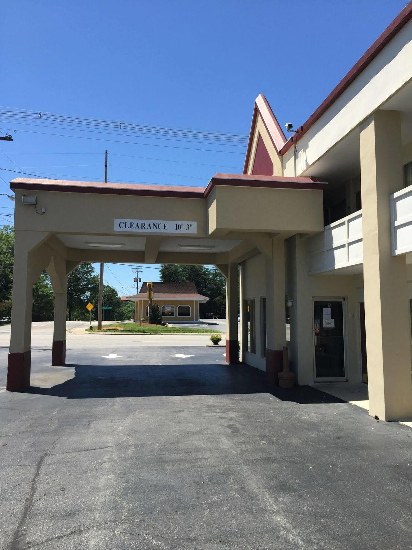 Astoria Hotel Danville North Εξωτερικό φωτογραφία